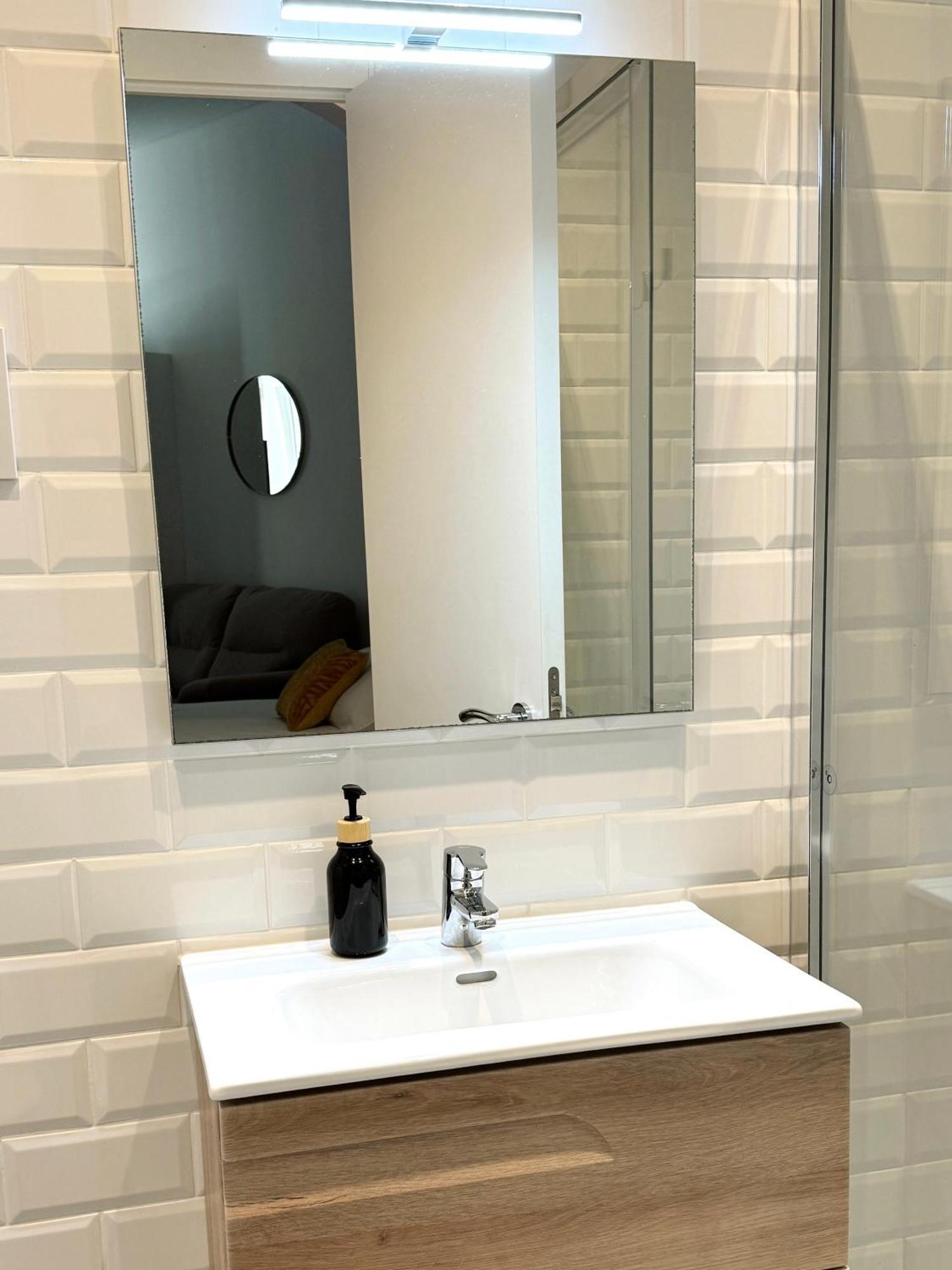 Delightful City Centre Studio Clarendon Apartment - Grand Central House Gibraltar Exterior foto