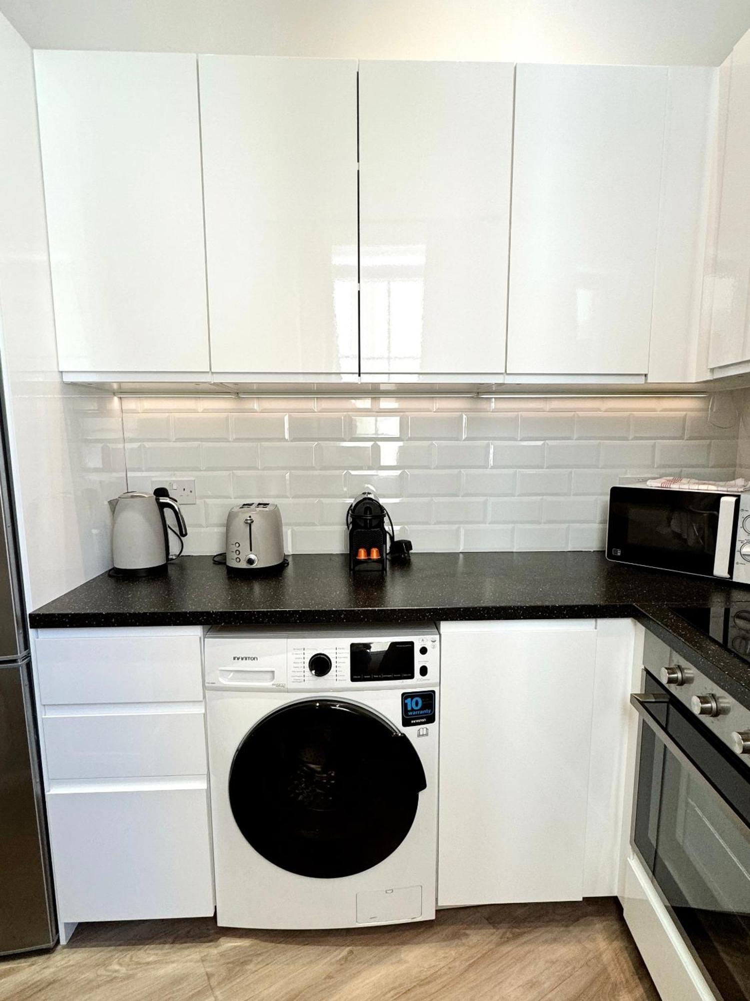 Delightful City Centre Studio Clarendon Apartment - Grand Central House Gibraltar Exterior foto