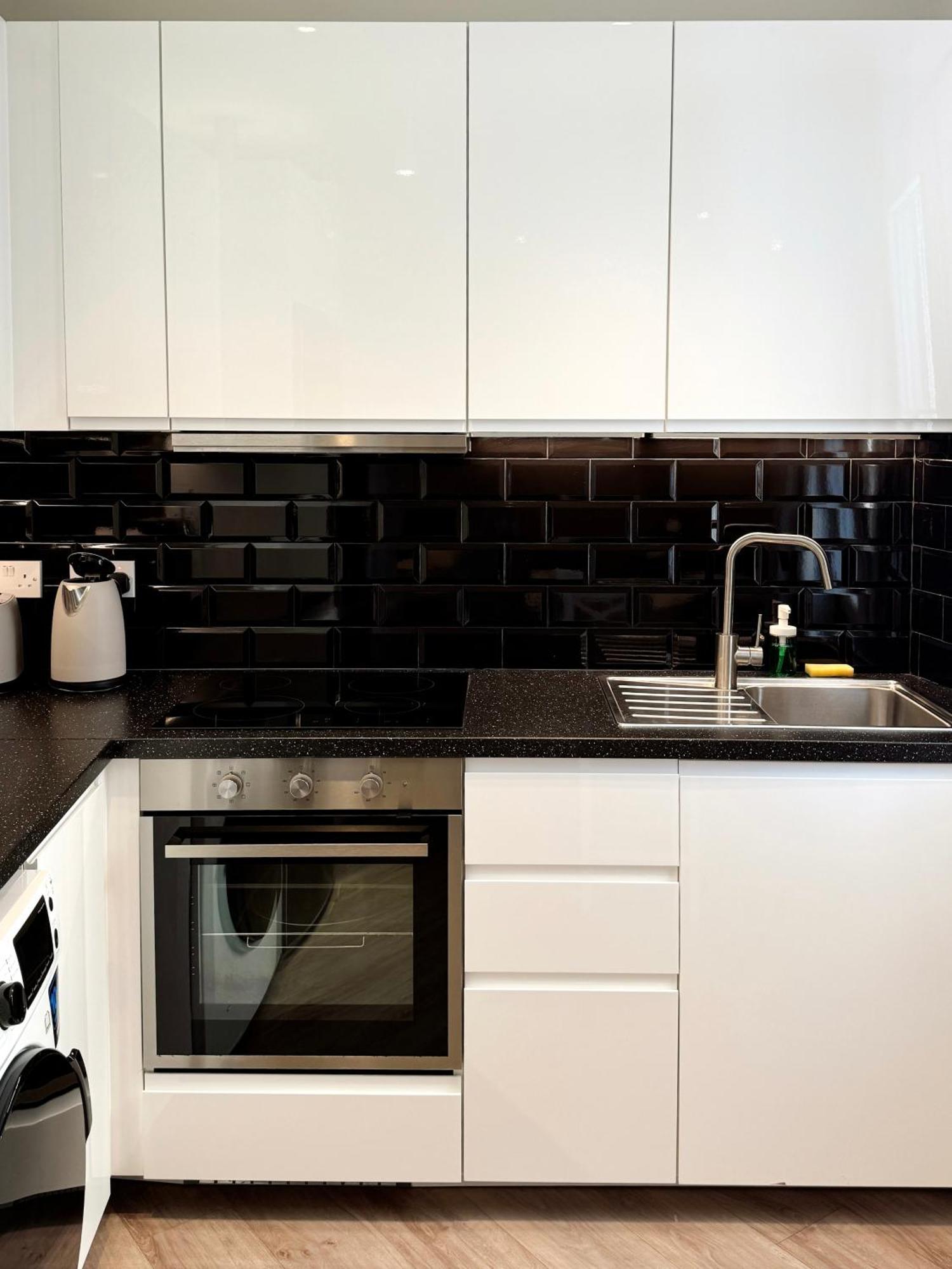 Delightful City Centre Studio Clarendon Apartment - Grand Central House Gibraltar Exterior foto
