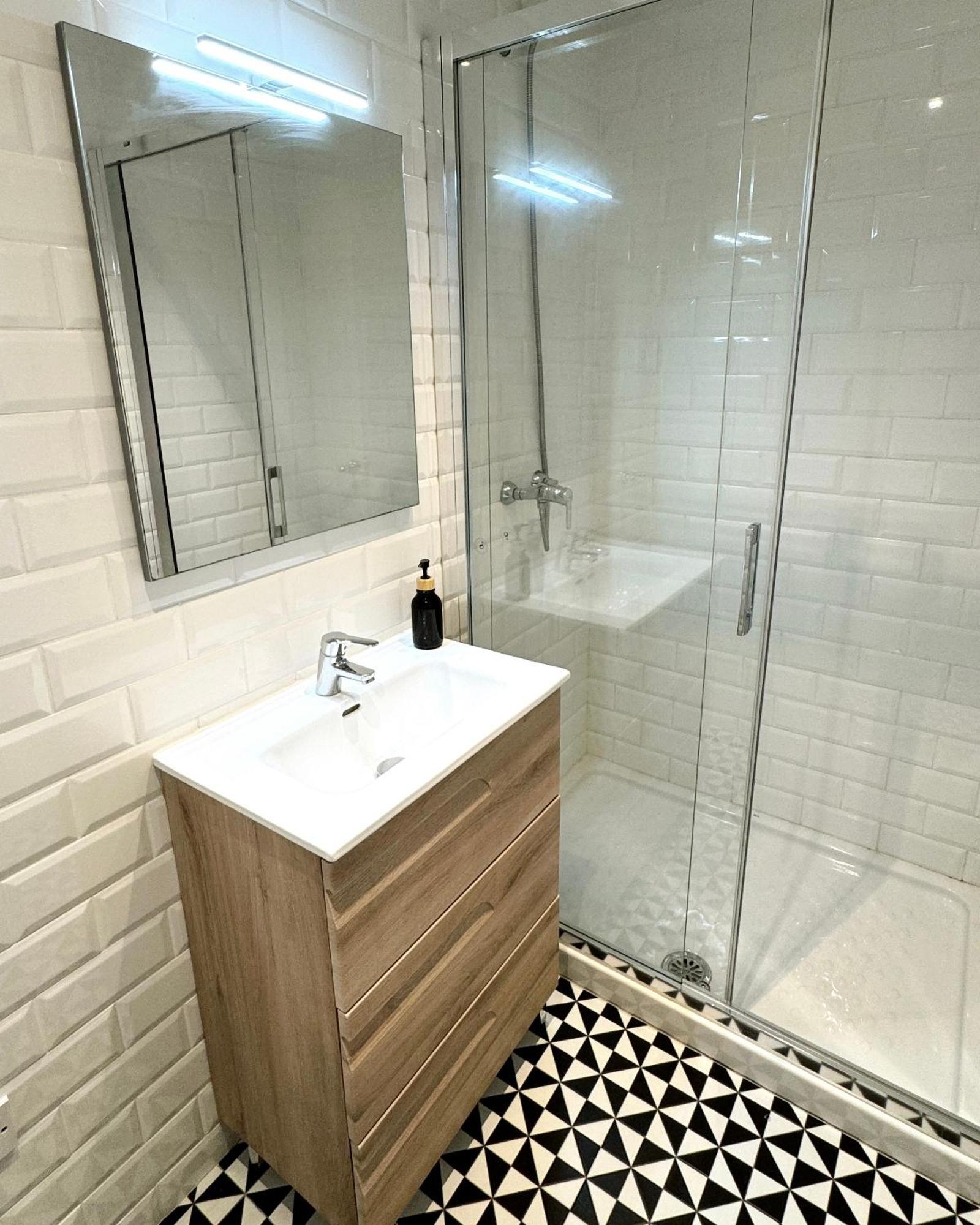 Delightful City Centre Studio Clarendon Apartment - Grand Central House Gibraltar Exterior foto